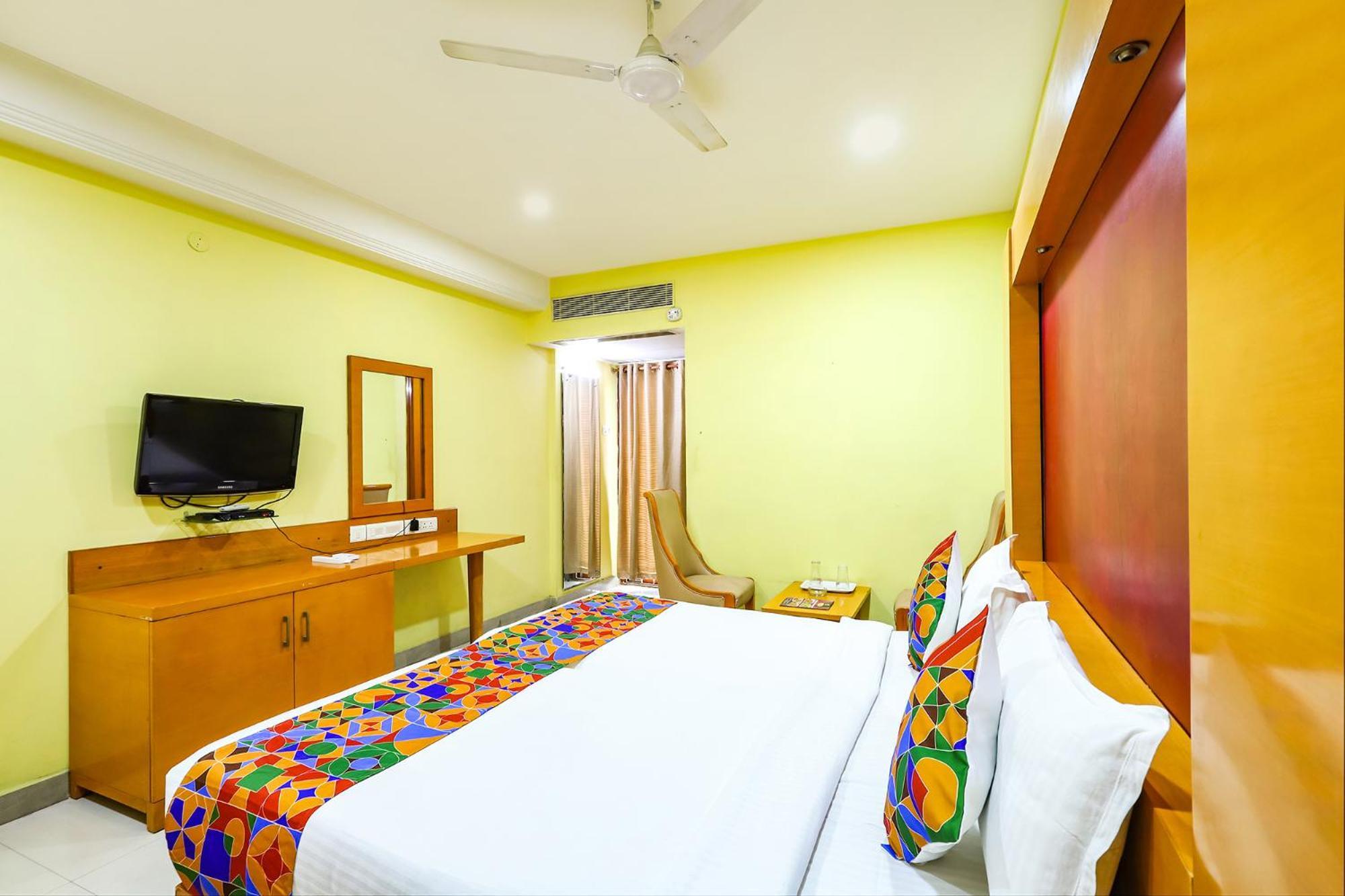 Fabhotel Prime Mahalaya Residency - Nr Chennai International Airport Exteriör bild