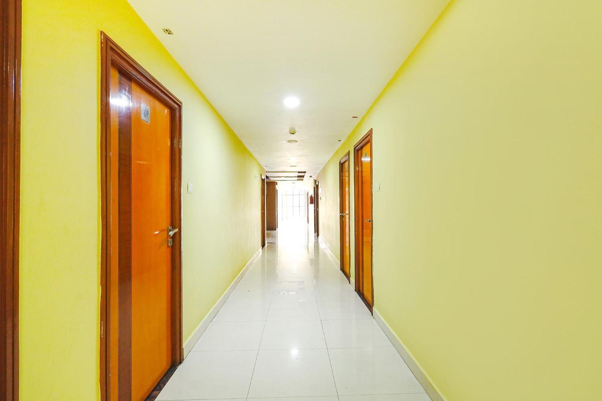 Fabhotel Prime Mahalaya Residency - Nr Chennai International Airport Exteriör bild