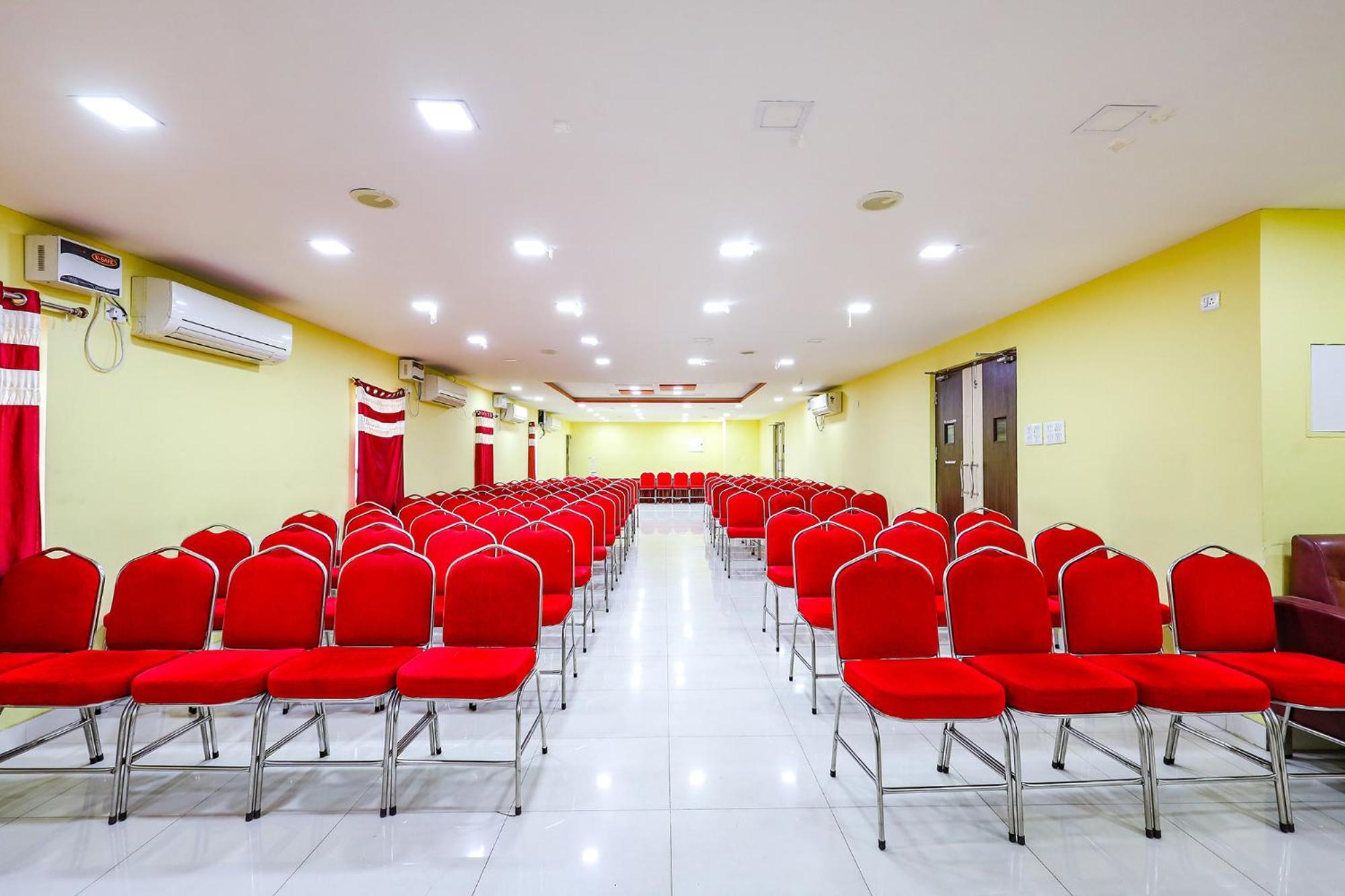 Fabhotel Prime Mahalaya Residency - Nr Chennai International Airport Exteriör bild