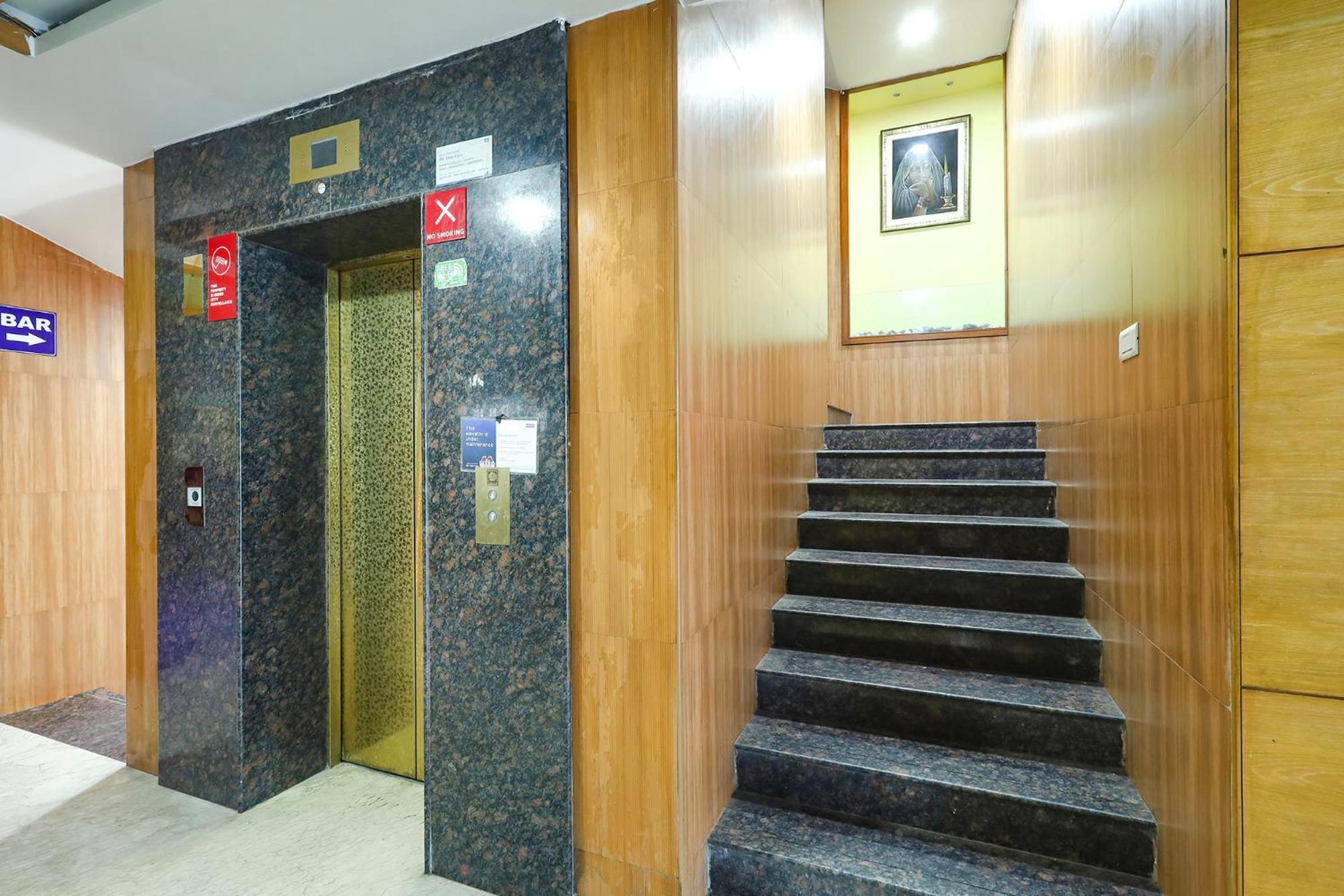 Fabhotel Prime Mahalaya Residency - Nr Chennai International Airport Exteriör bild