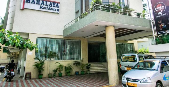 Fabhotel Prime Mahalaya Residency - Nr Chennai International Airport Exteriör bild