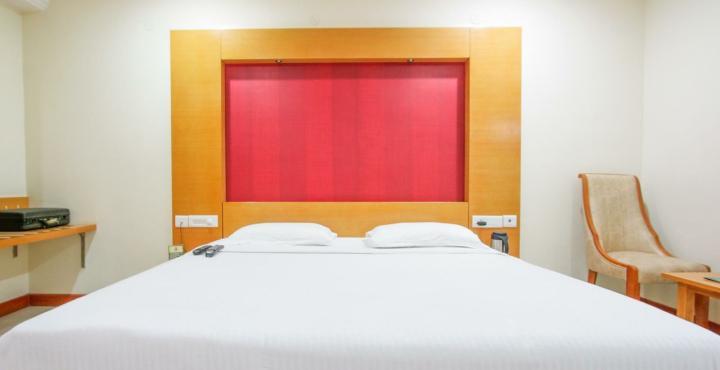 Fabhotel Prime Mahalaya Residency - Nr Chennai International Airport Exteriör bild